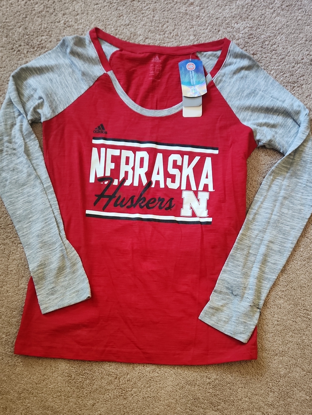 NWT Nebraska HUSKERS tee